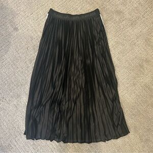 Karl Lagerfeld Women’s Black Maxi Skirt with White Strips Size XS